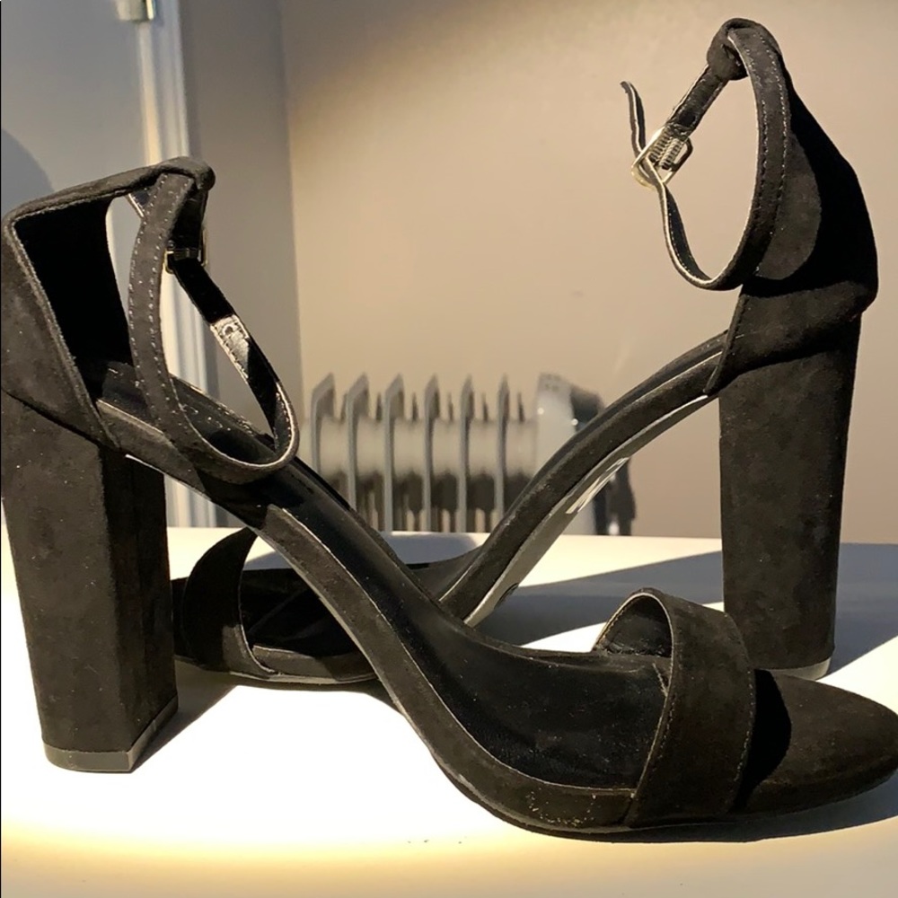 Black heels